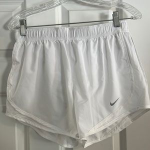 Nike lined athletic shorts